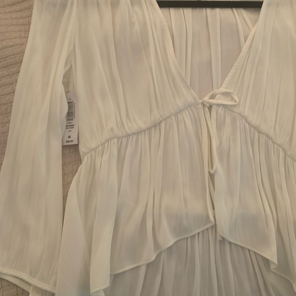 Aritzia White Blouse - Picture 3 of 3